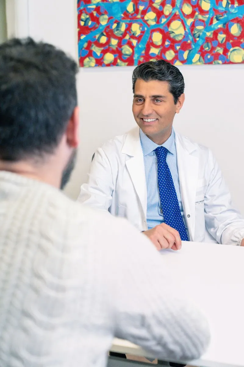 Dottor Alessandro Di Martino e paziente
